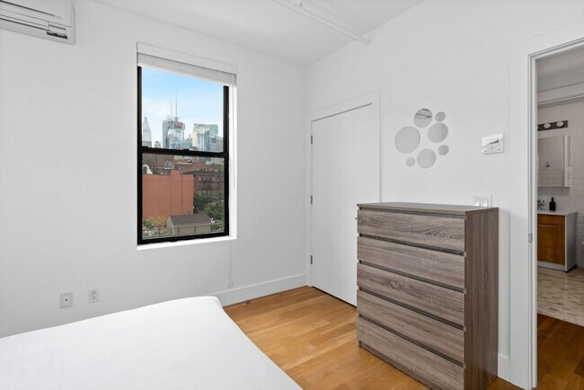 Photo - 517 W 45th St Unidad SI ID1224963P