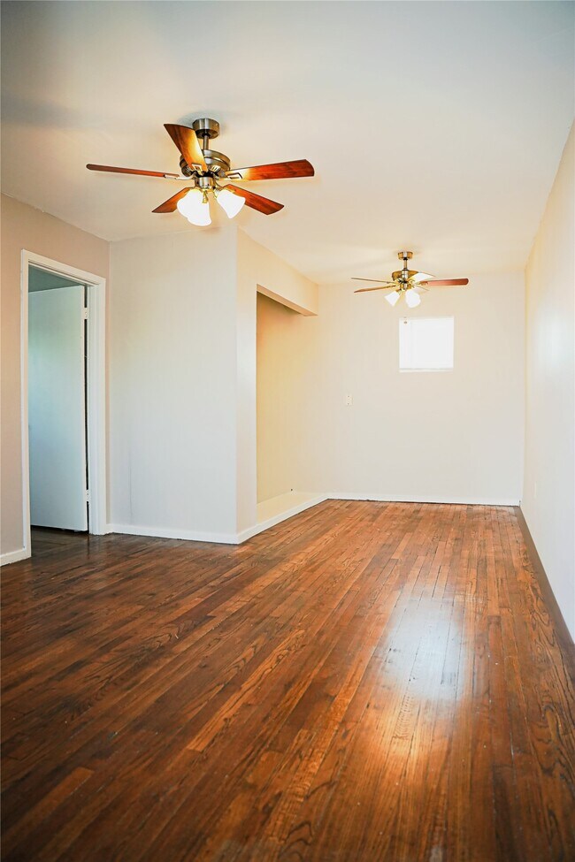 1407 Carroll Oliver Way Unidad 10