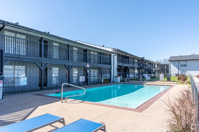 Pool - Your Next Home Awaits at Sun Ridge Apartments