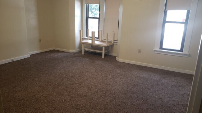 Photo - 2121 Murray Ave Unidad 3