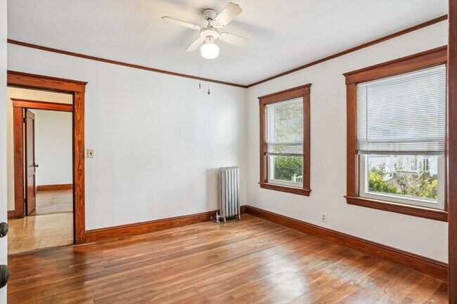 Photo - 14 Hurlcroft Ave