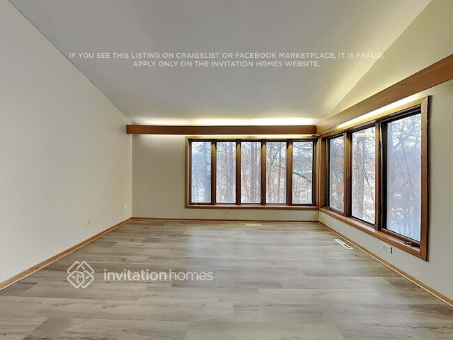 Photo - 1937 Oakland Rd