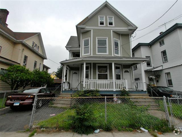 Building Photo - 933 Kossuth St Unit 3rd Floor Rental