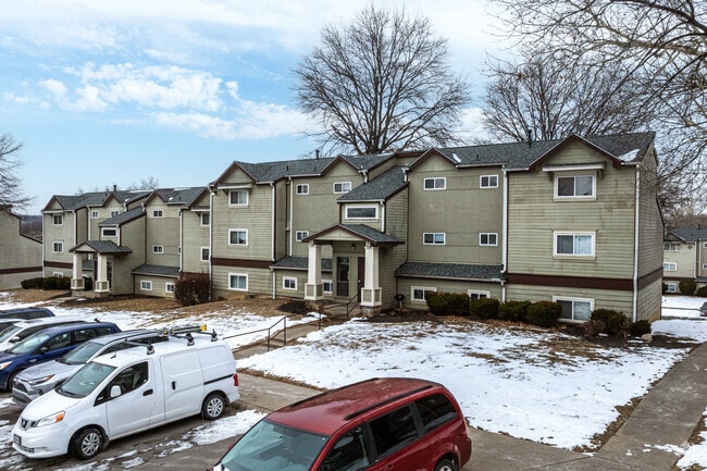 Chelsea Plaza - Chelsea Plaza