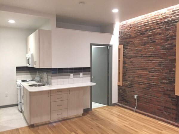 Photo - 152 Bowdoin St Unidad #43