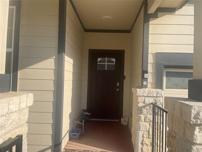 Photo - 145 Merrick Rd