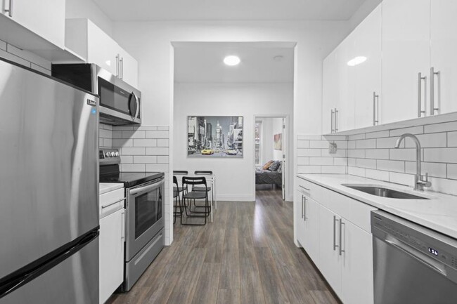 3 bedroom in New York NY 10030 - 3 bedroom in New York NY 10030 Townhome