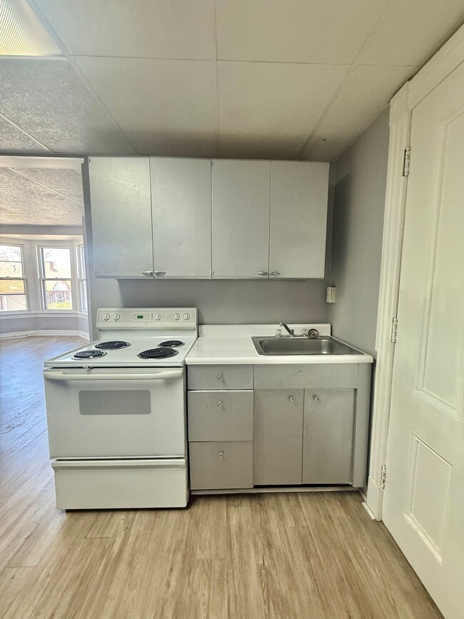 Photo - 7 Balsam Ave Unit 3F