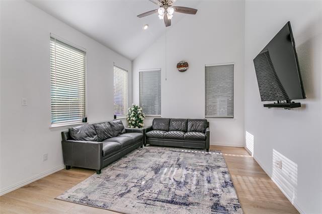 Photo - 9831 Romo St