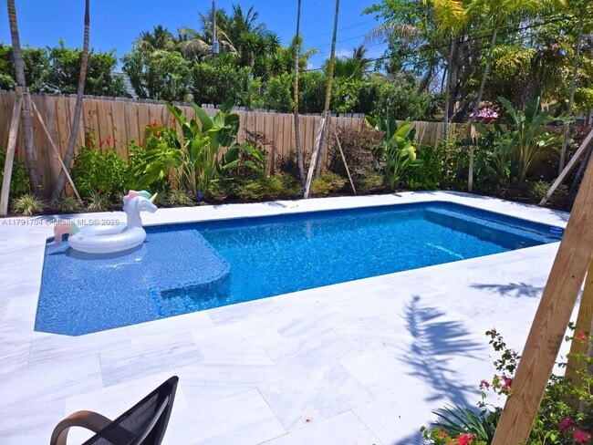 Photo - 3540 NE 28th Ave