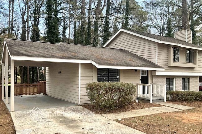 Photo - 8952 Saddlewood Dr