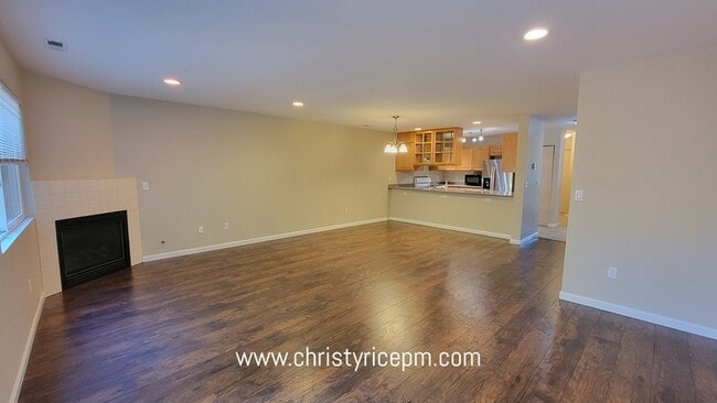 Photo - 5632 137th Pl SE