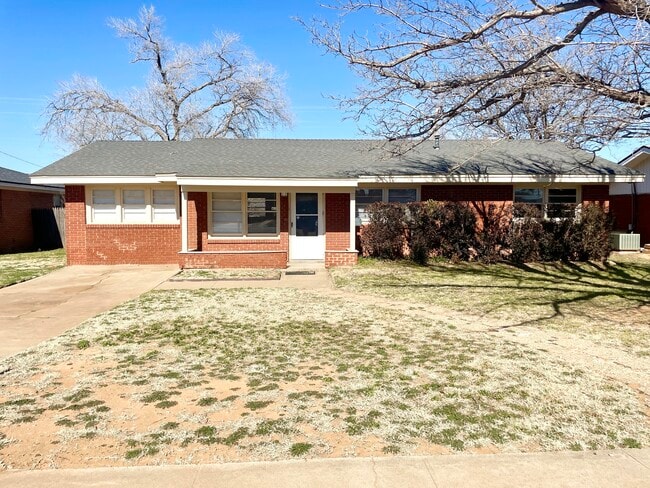 Building Photo - 4910 9th St Rental