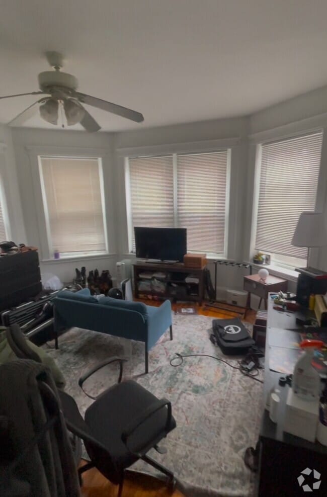 Building Photo - 75 Westland Ave Rental