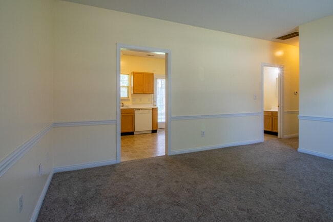 Sala de estar - Sugar Creek Apartments