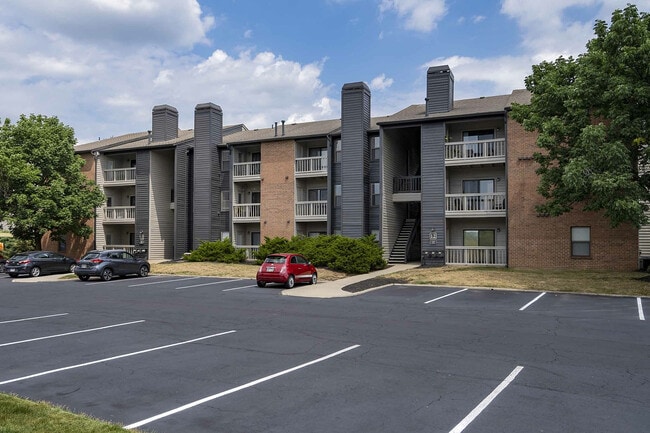 Grandview Apartments - Exterior and Parking