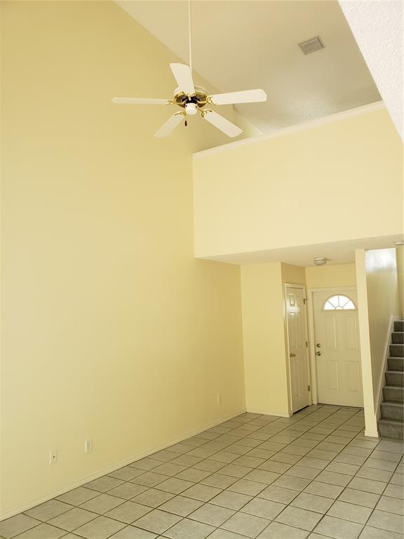 Photo - 1409 Adams Cir E