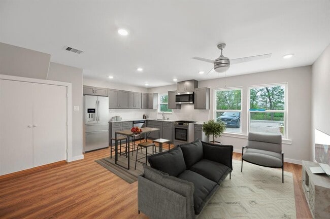 Photo - 8011 Caddo Rd