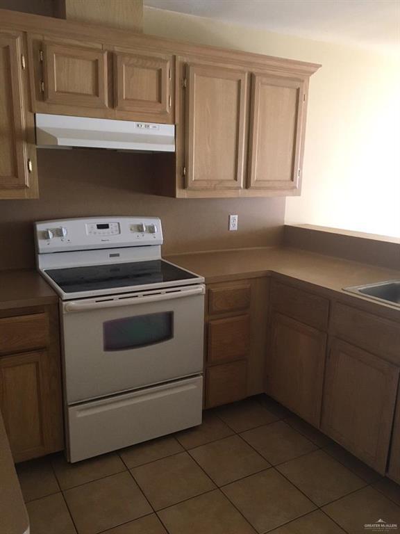 Photo - 19 Lilia Dr