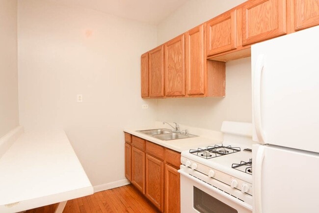 Photo - 1034 W George Unit 401