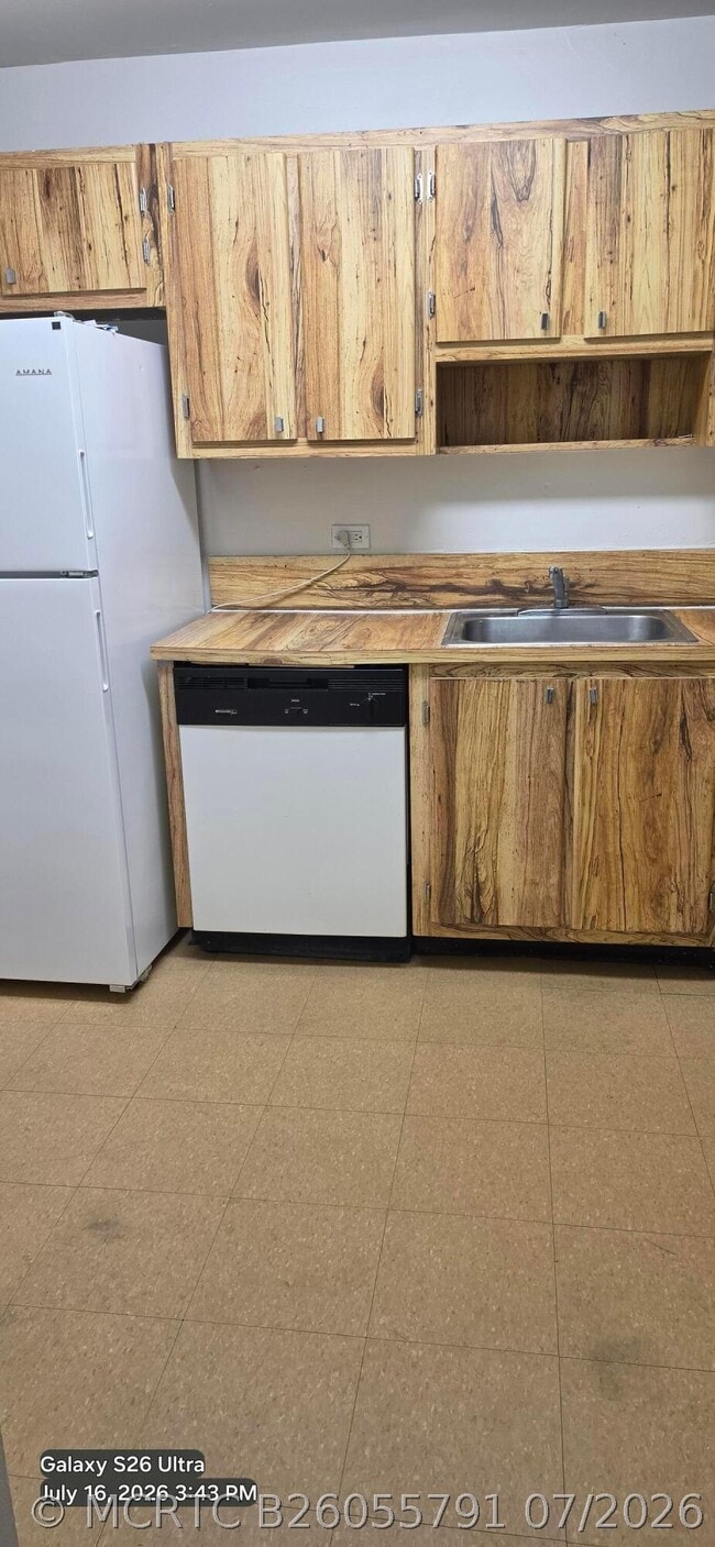 Photo - 10425 SW 112th Ave Unit 204
