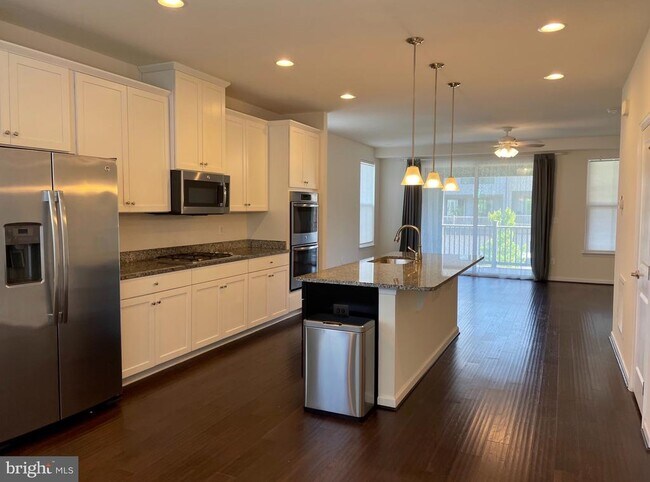 Photo - 43373 Southland St