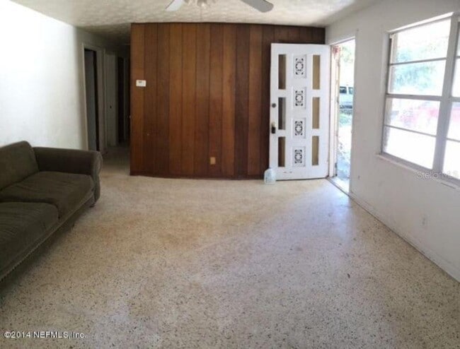 Photo - 430 Gano Ave