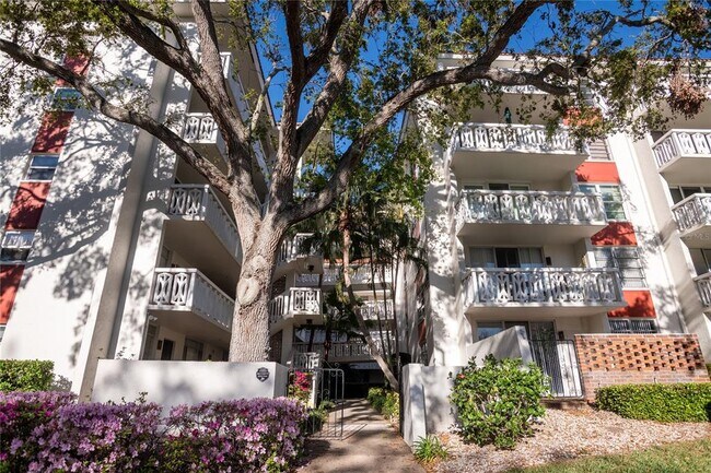 Photo - 2630 Pearce Dr Unit 104