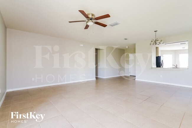 Photo - 3003 SW 5th Pl