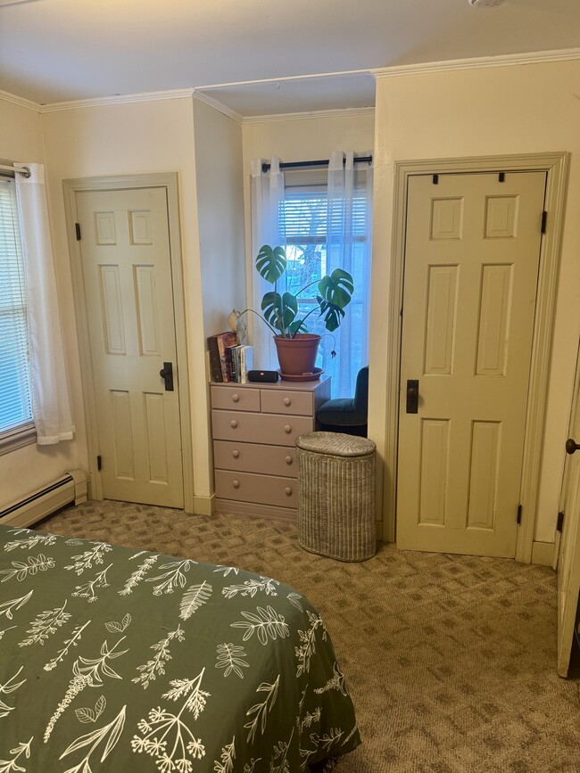 Photo - 51 N Main St