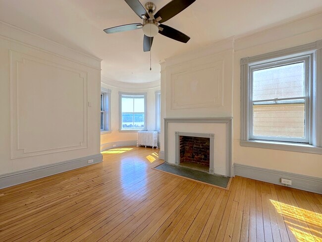 Building Photo - 6 Bay View Ter Unit 2 Rental