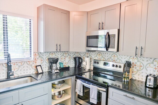 Photo - 2300 Stanford St Unit D