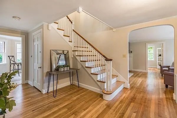 Photo - 82 Arlmont St