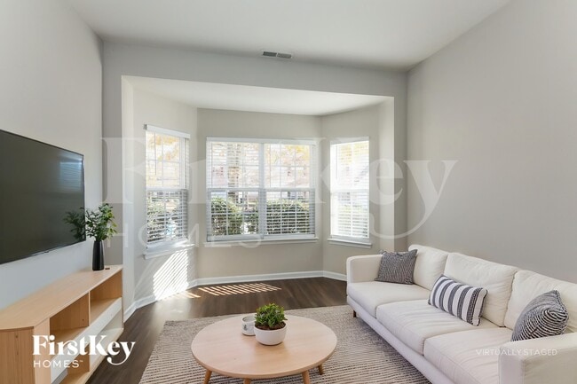 Photo - 5911 Parkstone Drive