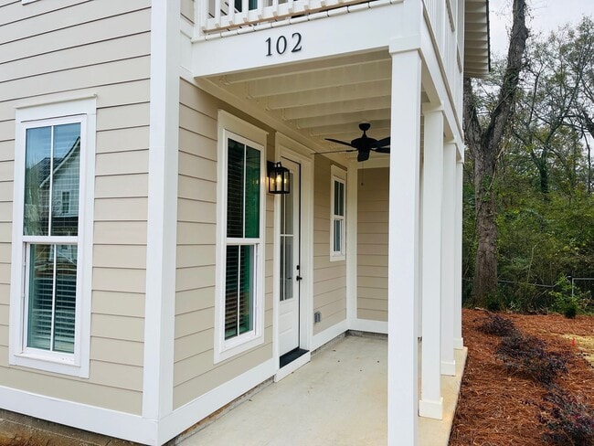 Photo - New Construction! 3 bedroom 2 bathroom home in Lagrange! Must see!