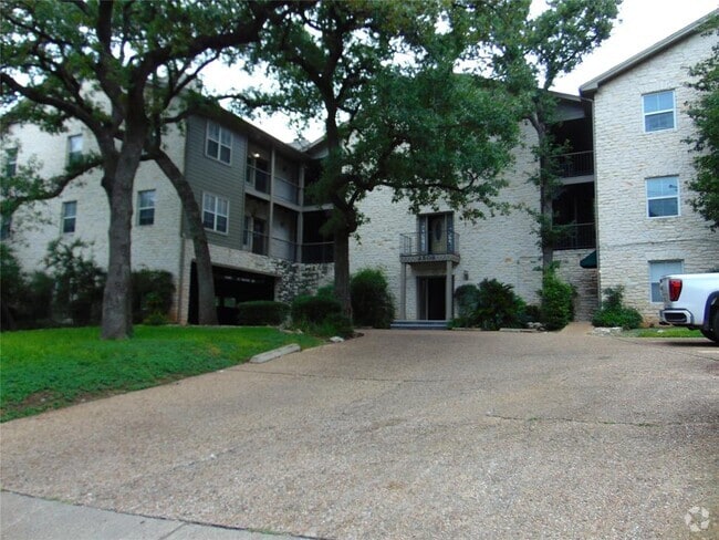 Building Photo - 2508 Enfield Rd Unit 8 Rental