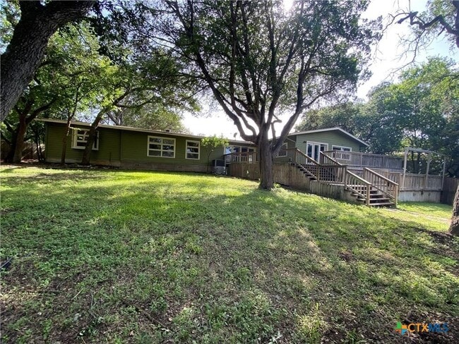 Building Photo - 920 Encino Dr Rental