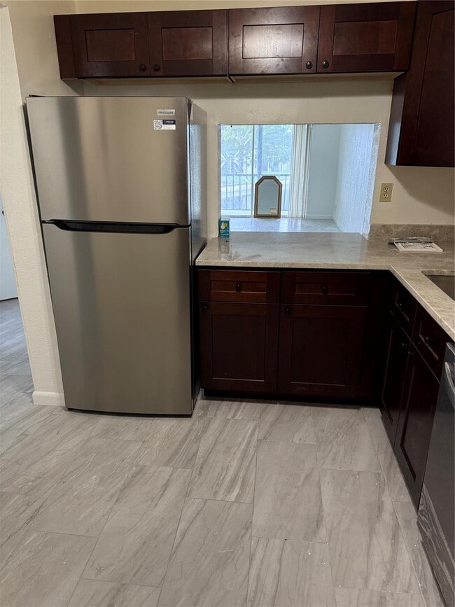 Photo - 7901 N Colony Cir Unit 201