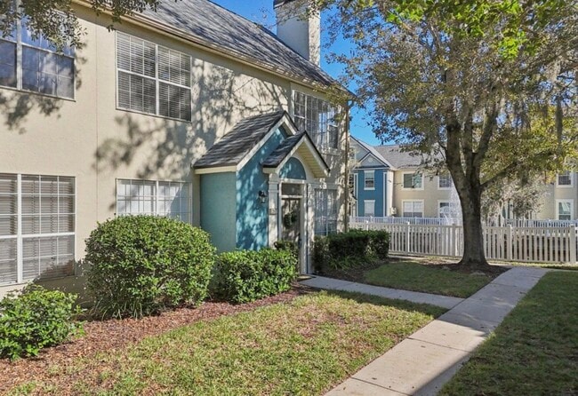 Photo - 13700 Richmond Park Dr N