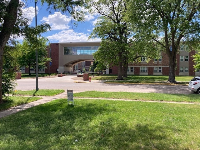 Photo - 819 W 26th St