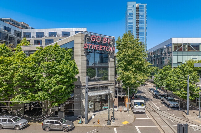 Entrance - Streetcar Lofts