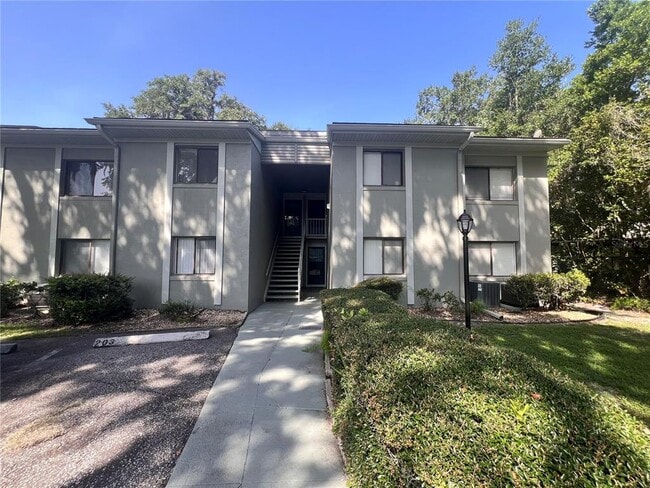Building Photo - 302 Palm Coast Pkwy NE Unit 204