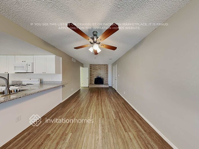 Photo - 4408 N 90th Dr