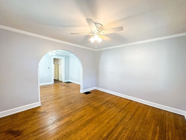 Photo - 867-867 N Linwood Ave Unit 867 N Linwood Ave
