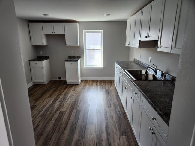 Photo - 39 North St Unit 39 North St Apt C