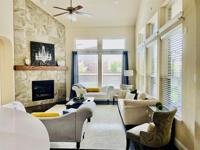 Photo - 5904 Mickelson Way