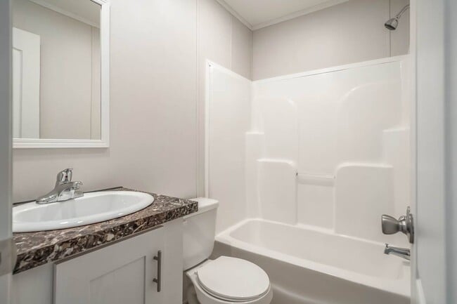 Photo - 1548 Delmar Dr