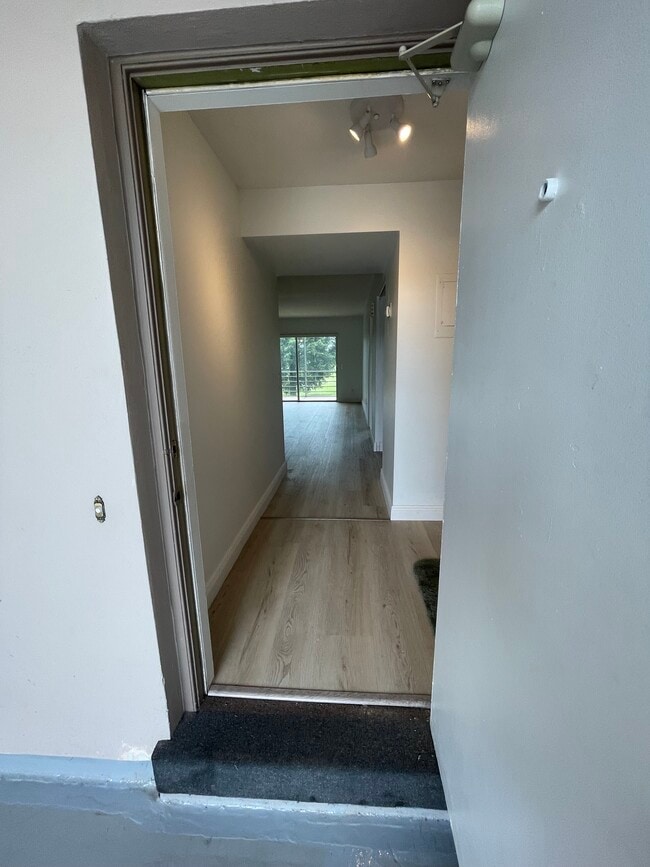 Photo - 2441 SW 82nd Ave Unidad 204