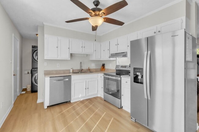 Photo - NEW LISTING!!!!!