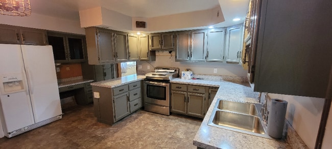 Photo - 922 W Governor St